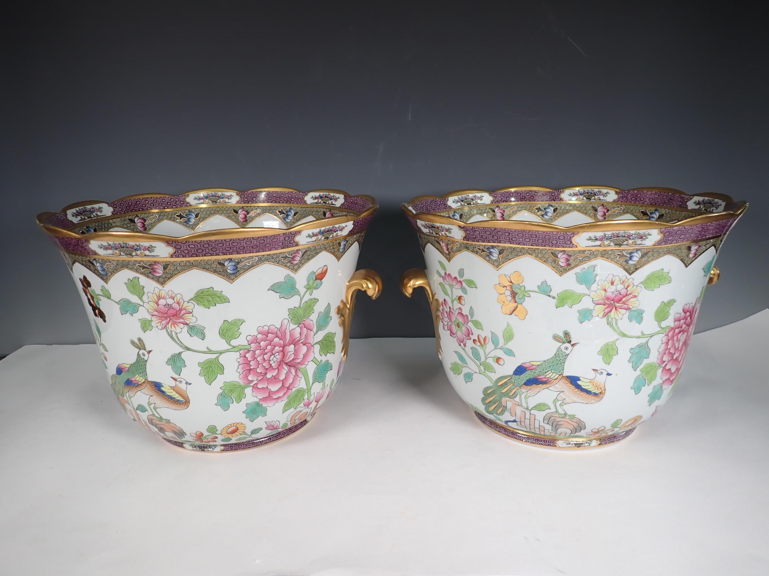 A pair of Spode porcelain Wine Coolers decorated exotic birds amongst flowers with gilded leafage - Image 9 of 10