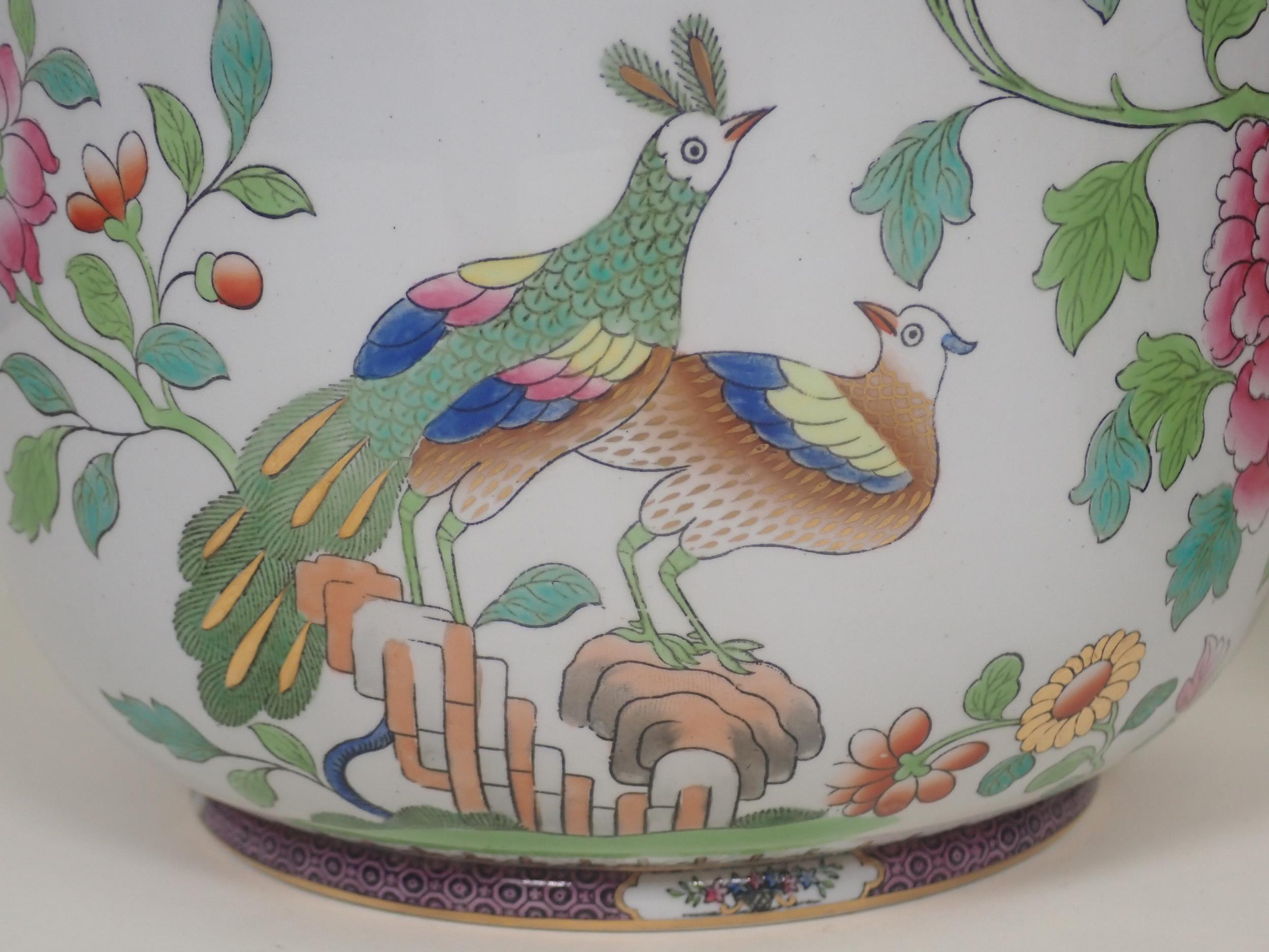 A pair of Spode porcelain Wine Coolers decorated exotic birds amongst flowers with gilded leafage - Image 4 of 10