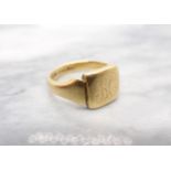 An 18ct gold Signet Ring engraved monogram, ring size S, approx 10gms