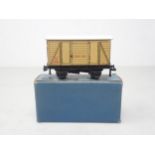 Hornby-Dublo D1 S.R. Meat Van, near mint, 10/50 box Meat Van in near mint condition with only a