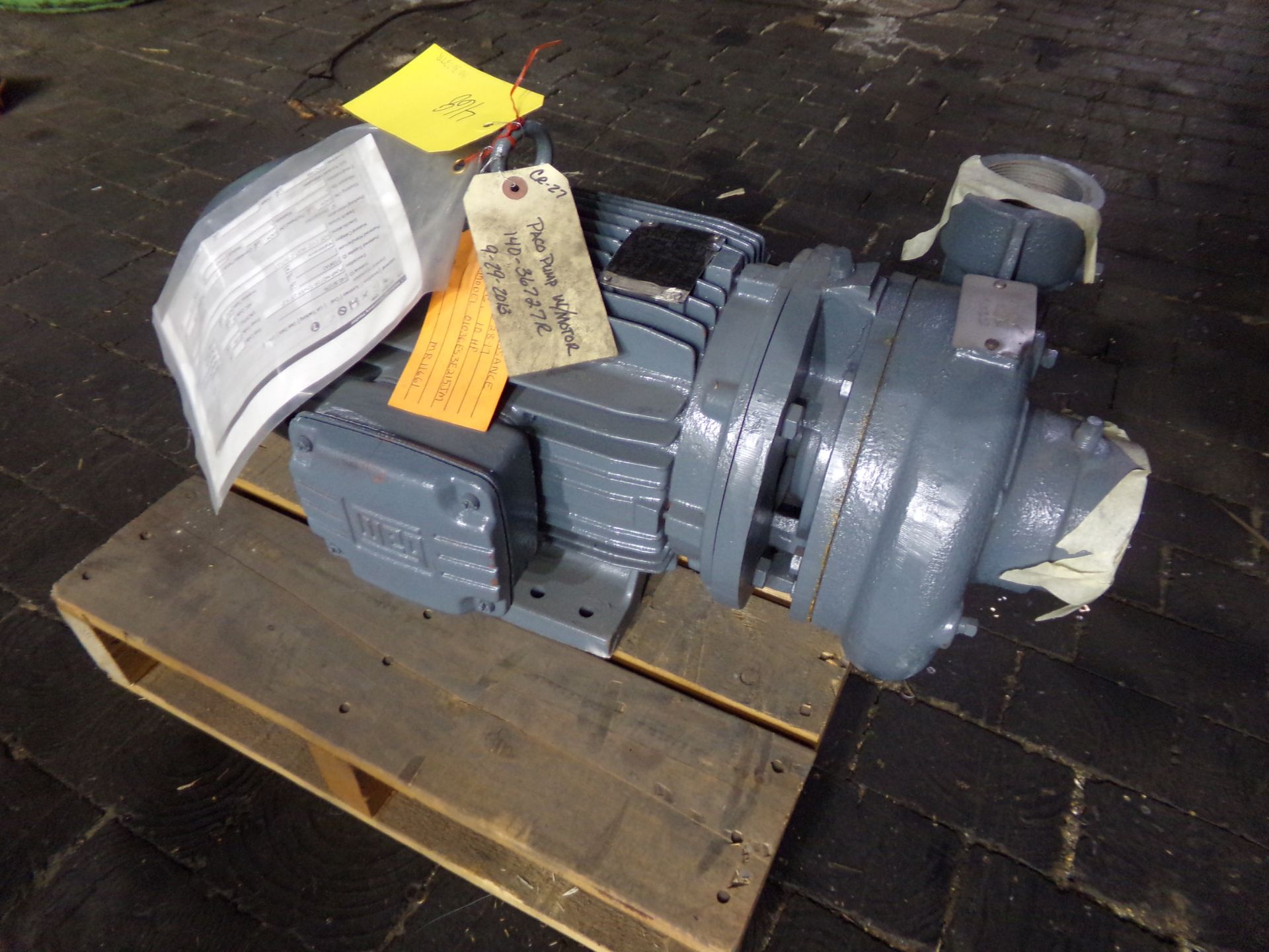 WEG ELECTRIC MOTOR 10HP 60 HZ 3475 RPM W213/5JM FRAME WITH PACO PUMP ATTACHED - Image 5 of 9
