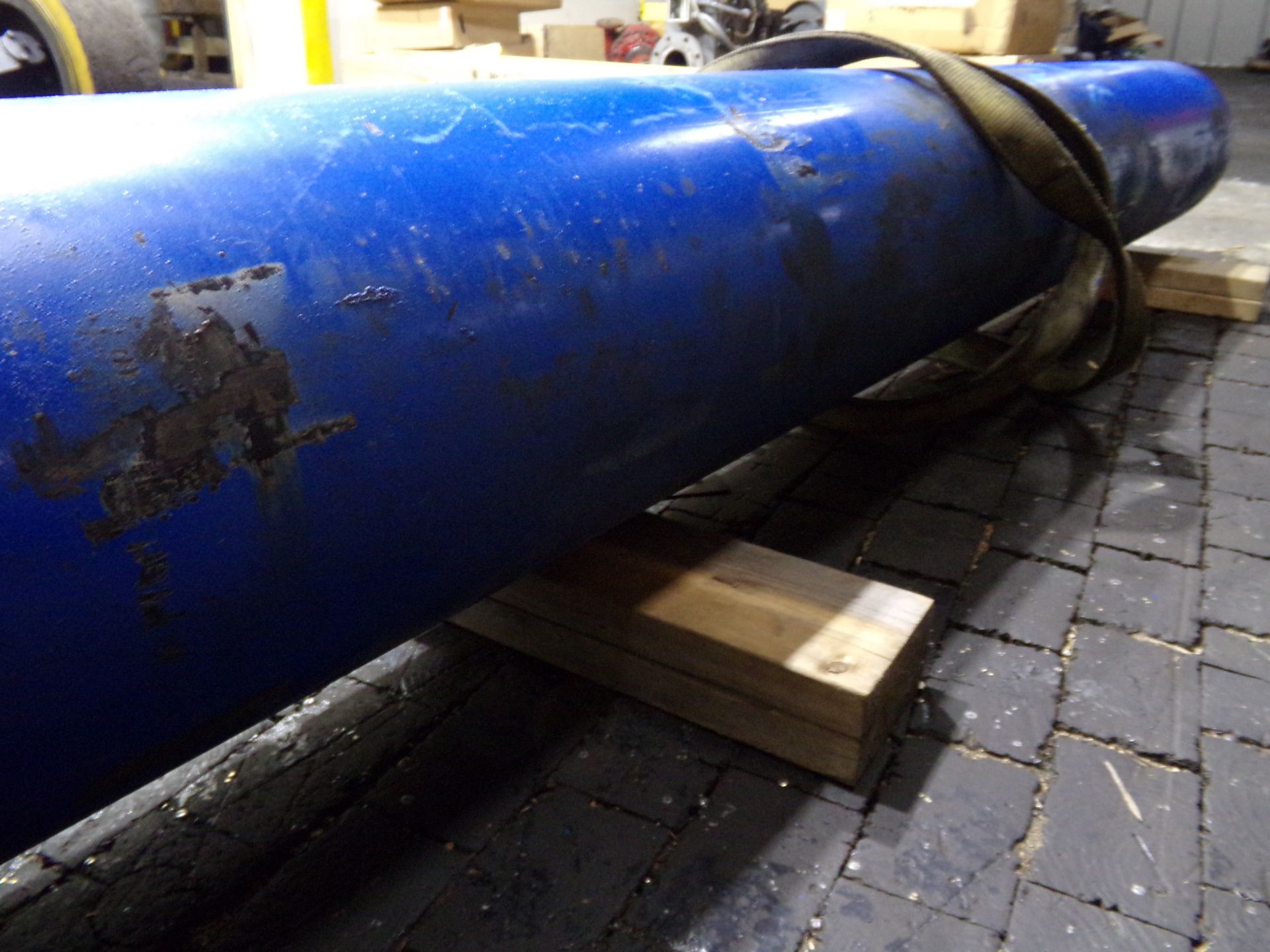 LARGE HYDRAULIC CYLINDER 8.5 FT LENGTH 13" HOUSING 9 INCH PISTON - Image 7 of 11