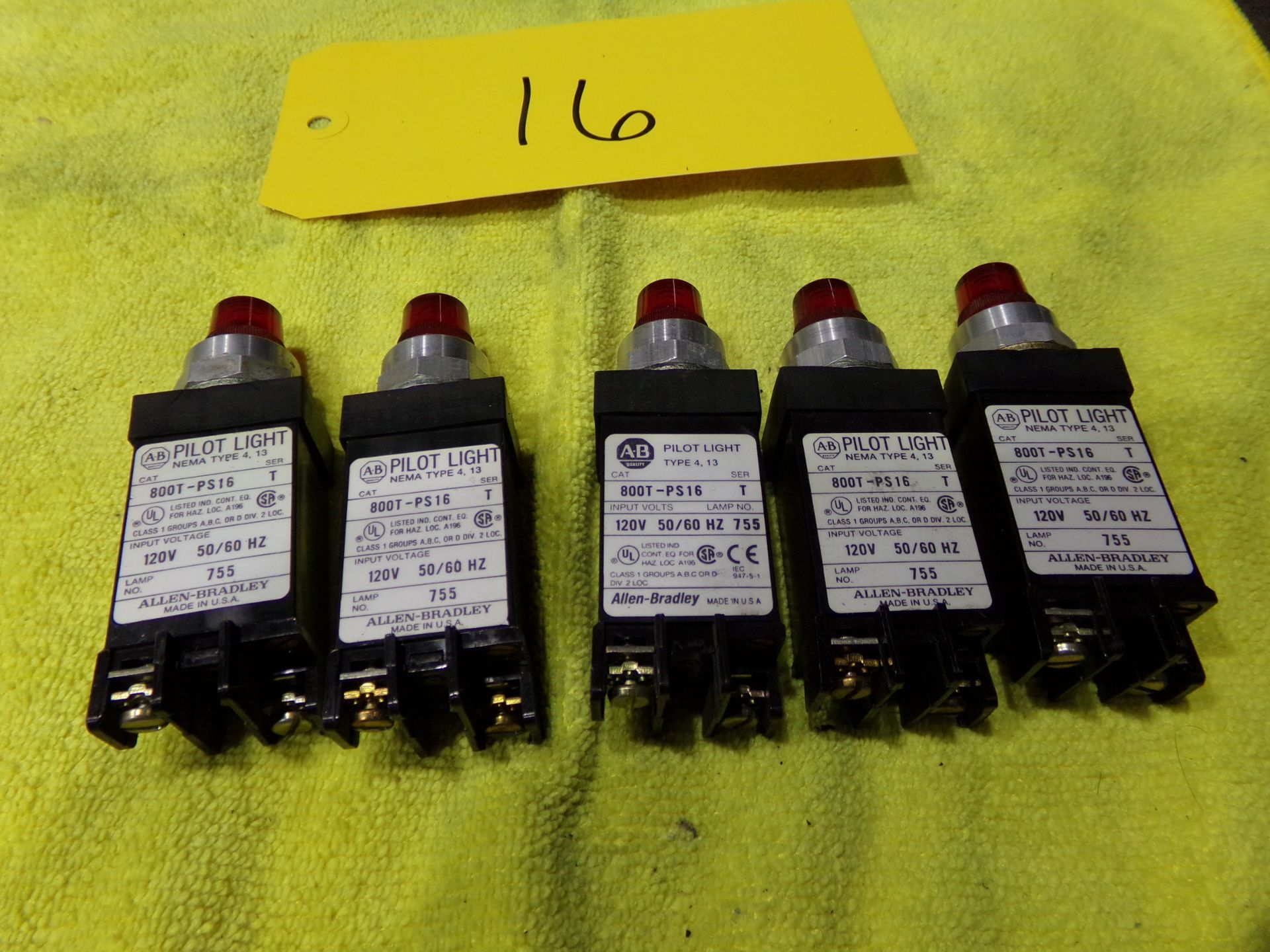 allen bradley pilot light cat 800t-ps-16 120v 60hz nema type4 lamp no 755 5 pc lot