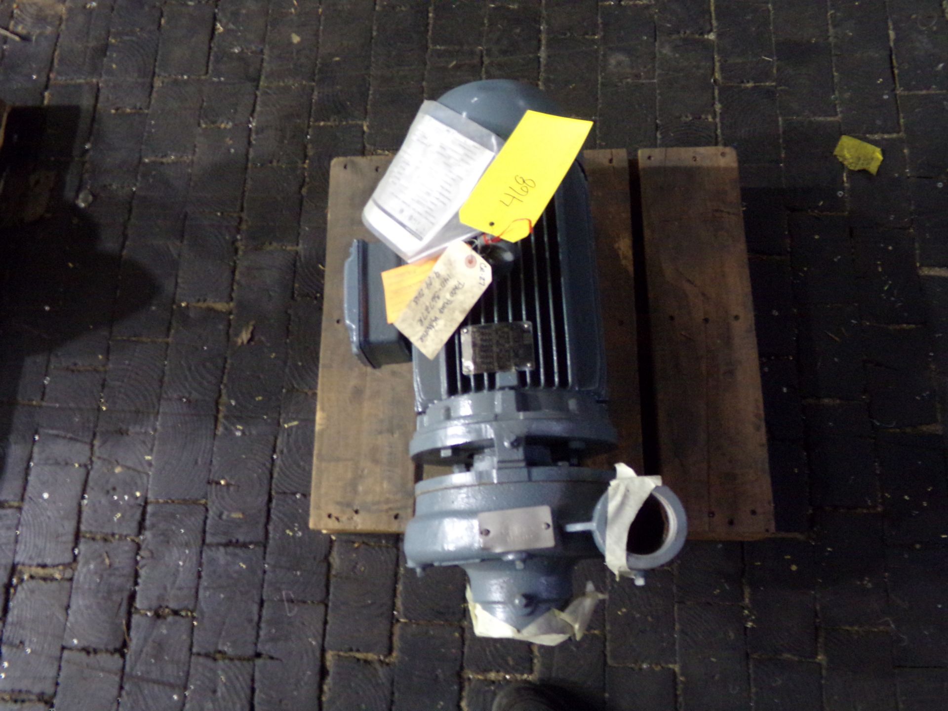 WEG ELECTRIC MOTOR 10HP 60 HZ 3475 RPM W213/5JM FRAME WITH PACO PUMP ATTACHED - Image 4 of 9