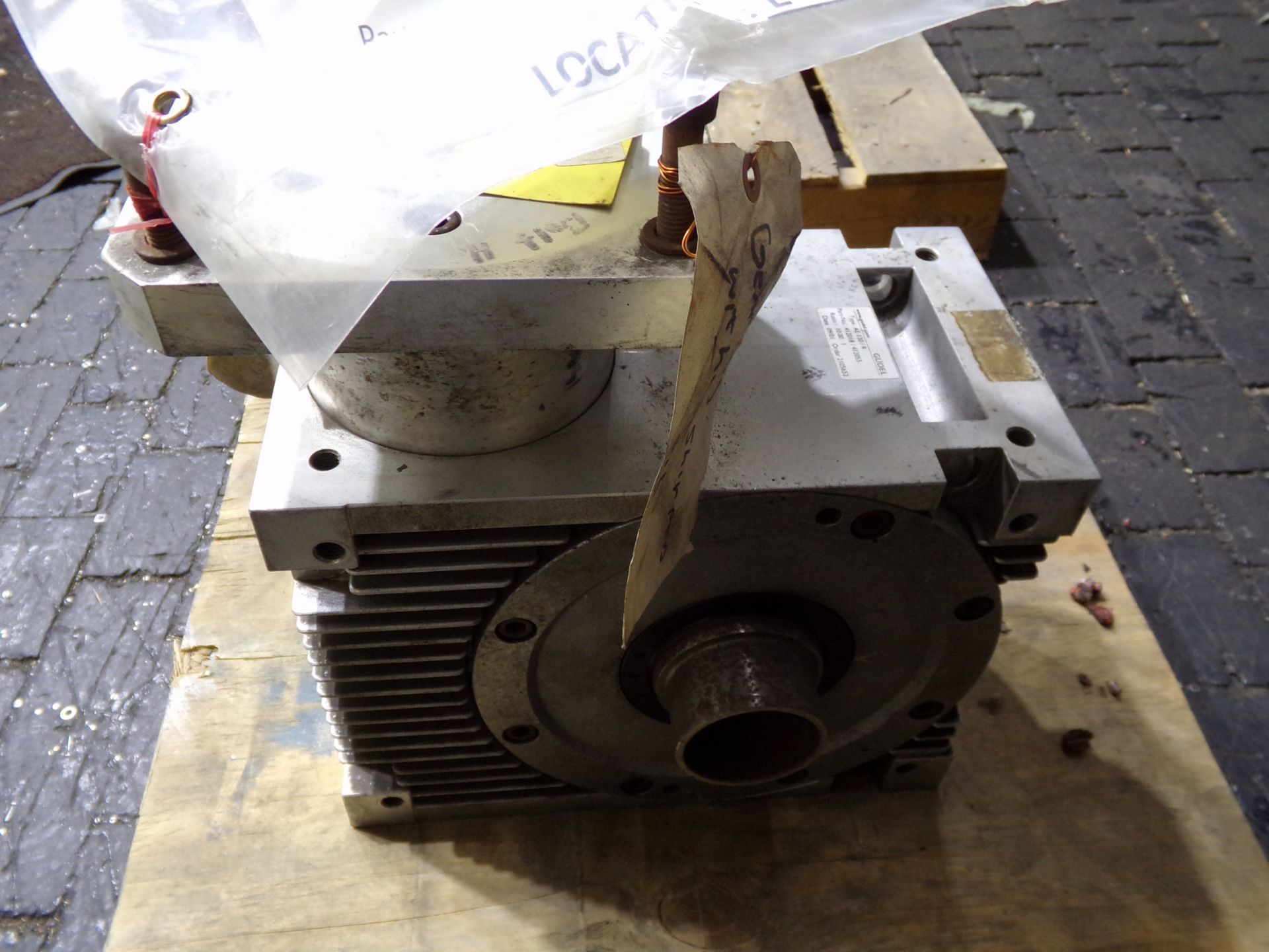 GUDEL AE120/R REDUCER PART NO 412018 / 412055 RATIO 10:1 GOOD/REBUILT GEARBOX SUB ASSEMBLY 17317SGZ - Image 6 of 9