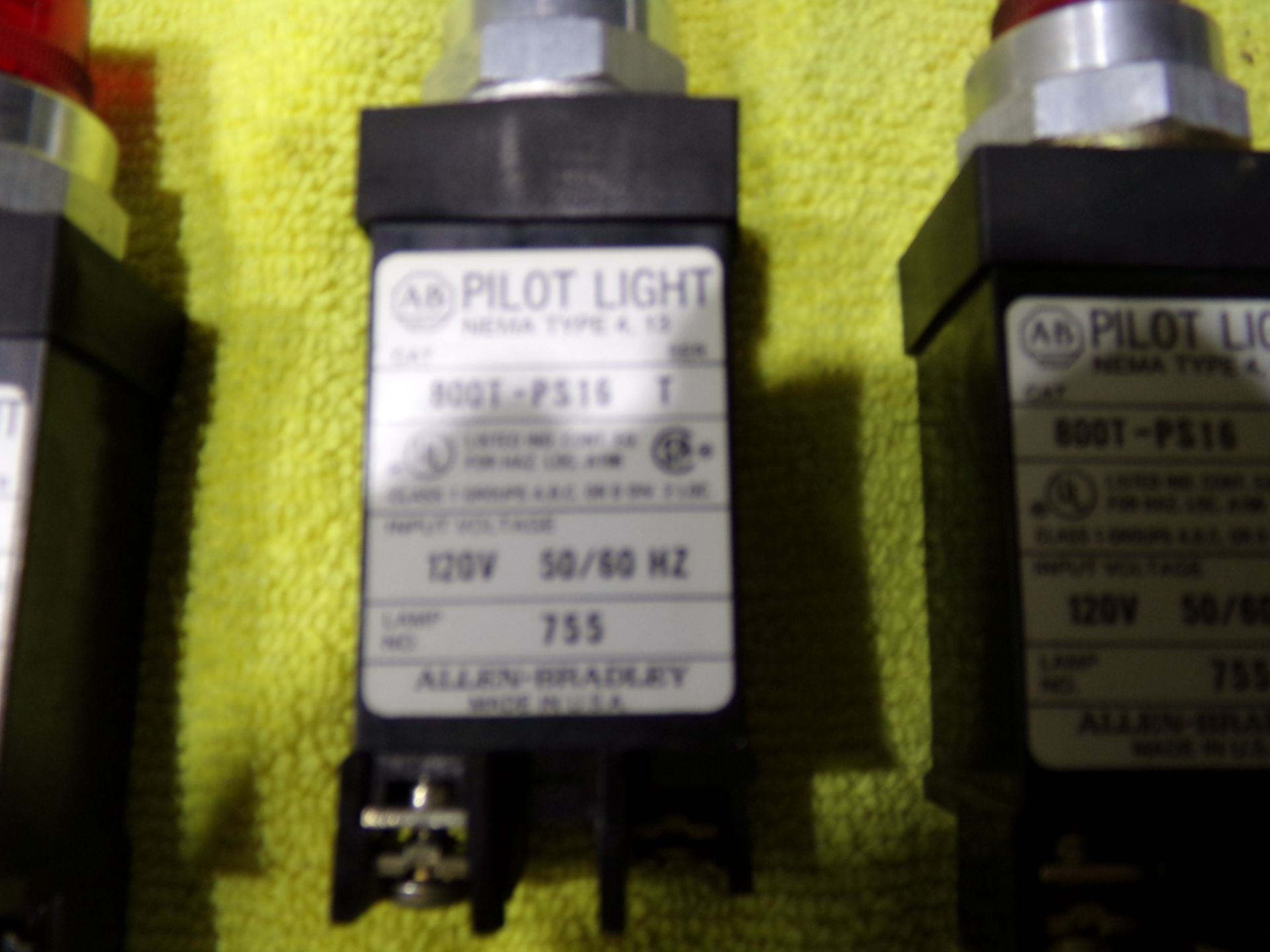 allen bradley pilot light cat 800t-ps-16 120v 60hz nema type4 lamp no 755 5 pc lot - Image 4 of 7