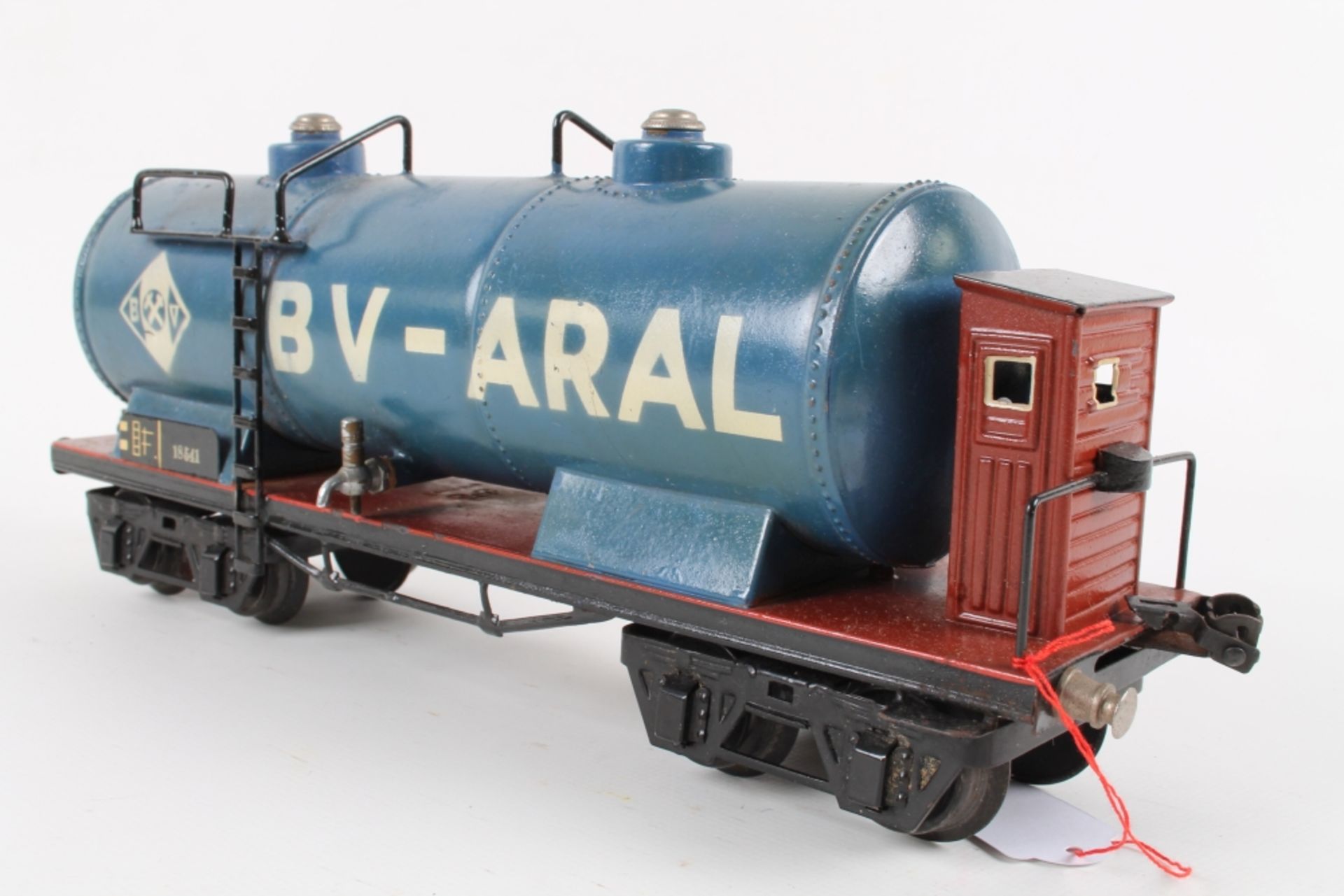 Märklin Kesselwagen "ARAL"