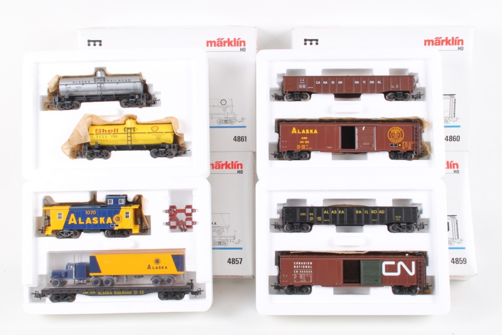 Märklin vier Güterwagen-Sets