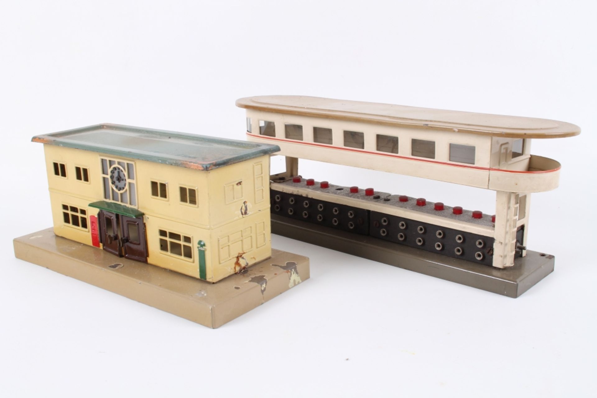 Märklin zwei Gebäude