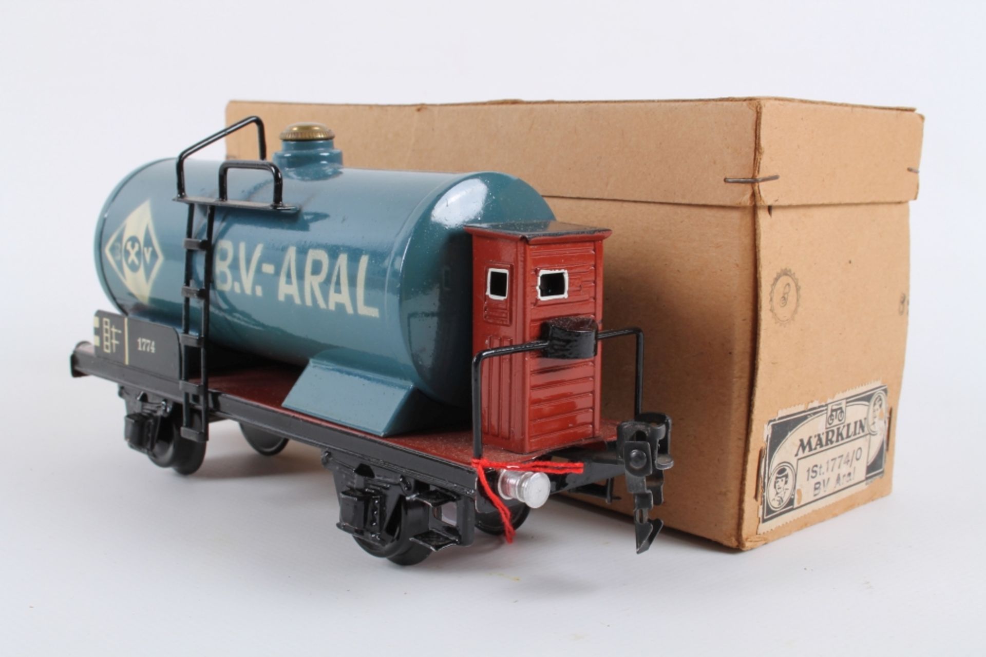 Märklin Kesselwagen "ARAL"