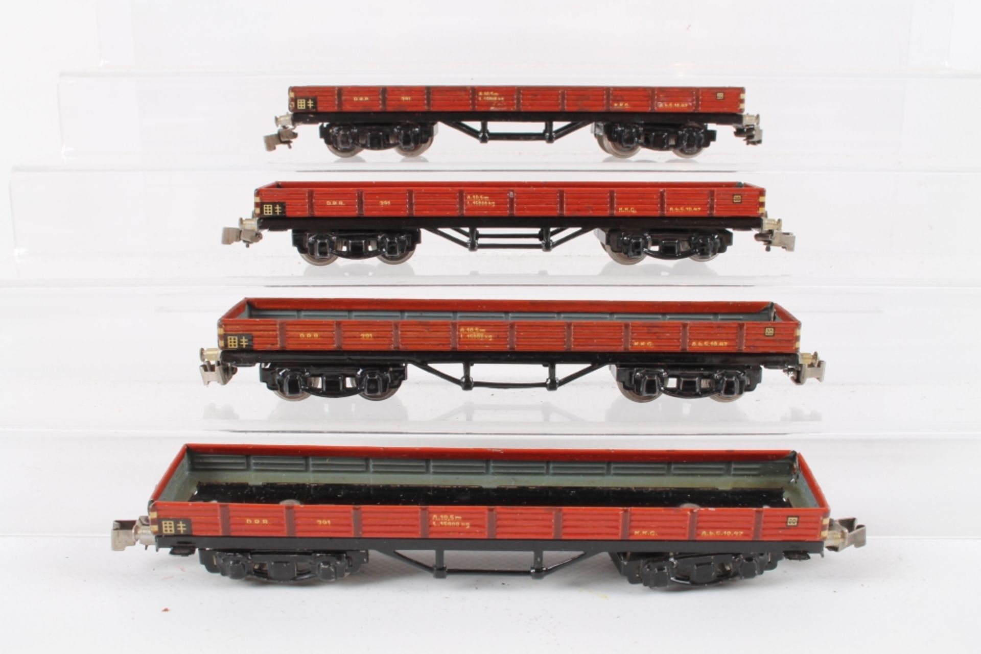 Märklin vier Niederbordwagen