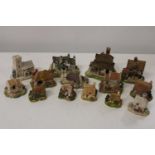 A job lot of collectable Lilliput lane cottages