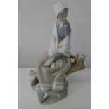 A Lladro figurine 26cm tall