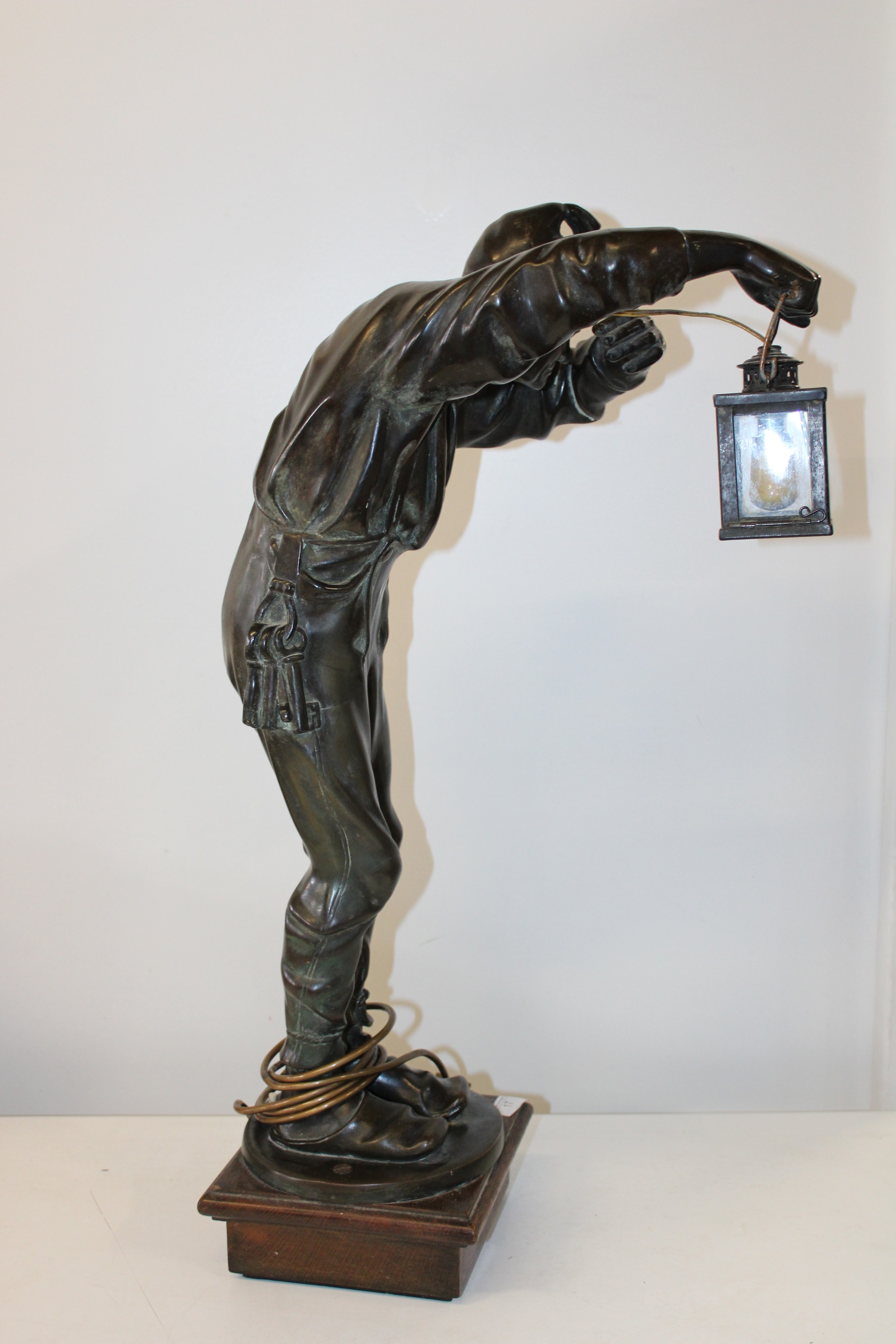 A large vintage hollow cast bronze figure in the form of a table lamp with signature to base 70cm - Image 4 of 5