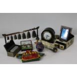 A good selection of Oriental themed items