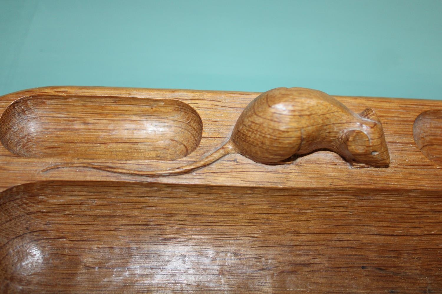An unusual & rare Robert 'Mouseman' Thompson of Kilburn pen tray/desk tidy with carved mouse to top. - Image 2 of 4