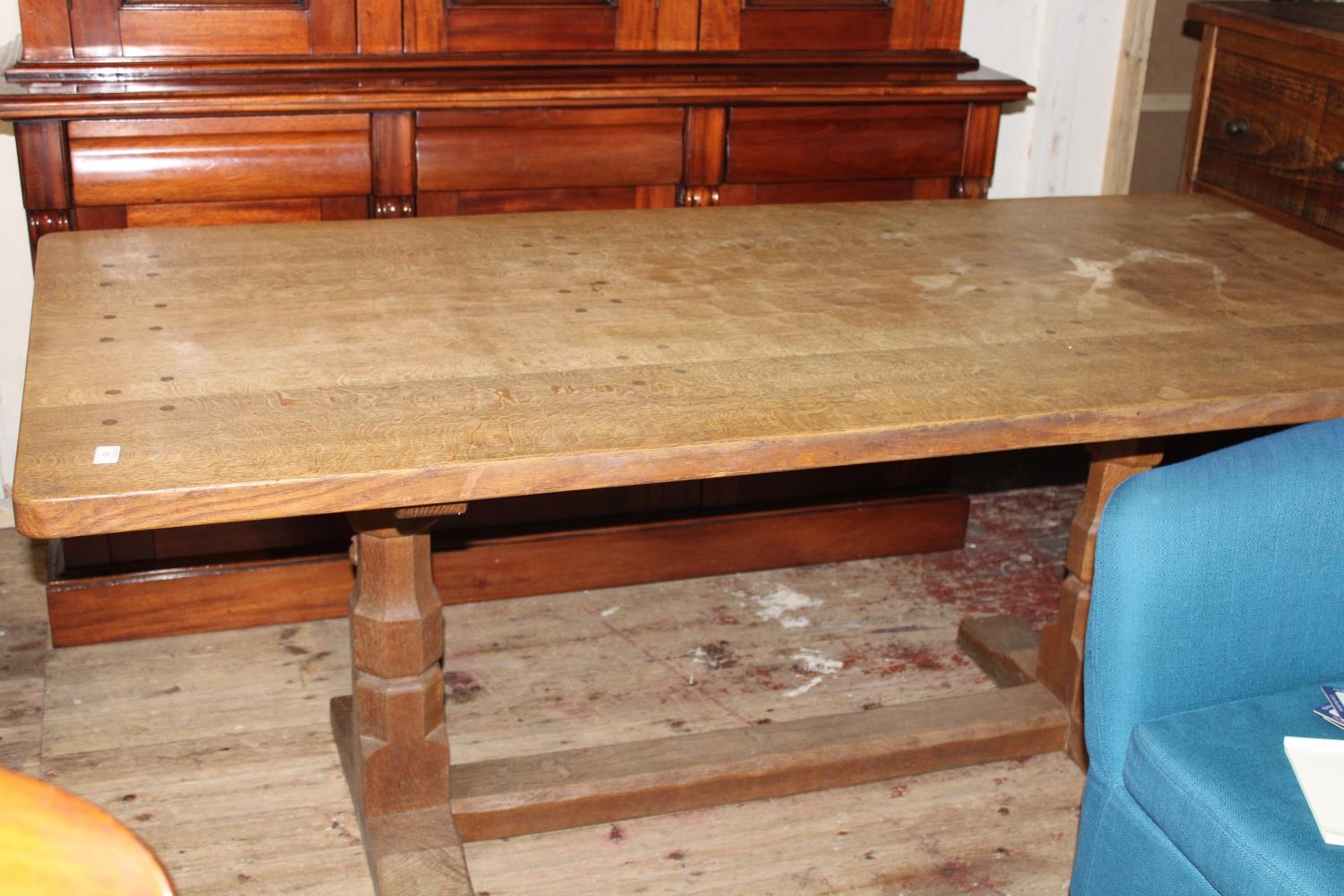 A quality Robert 'Mouseman' Thompson light oak adzed refectory dining table from the 1960's. 72 - Image 6 of 6