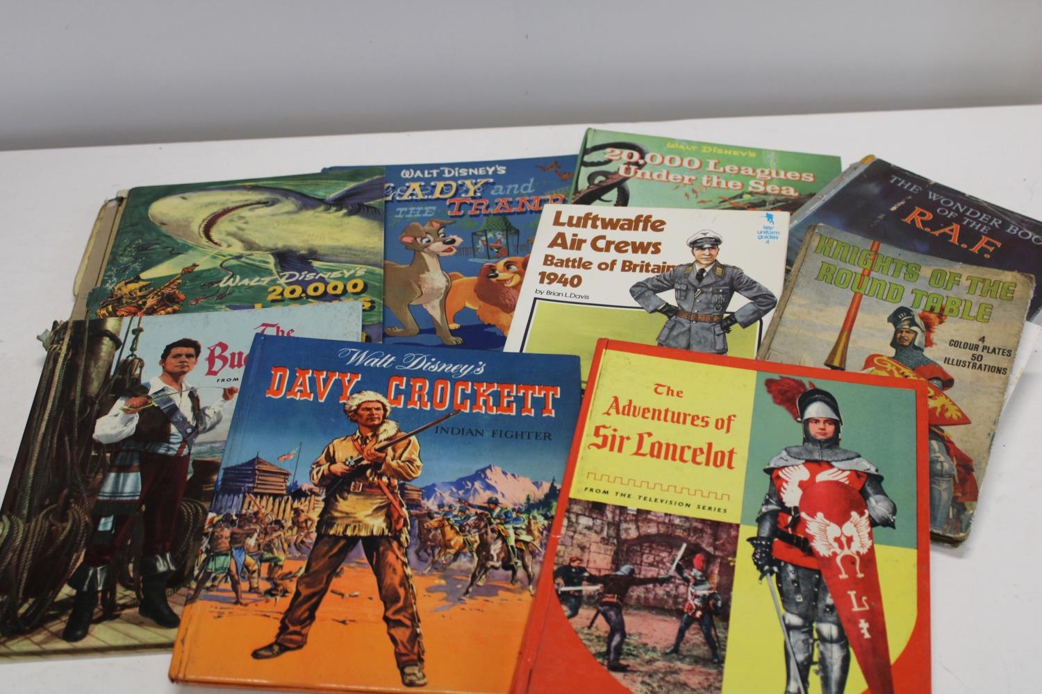 A selection of vintage books & annuals
