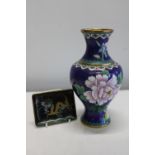 Two pieces of vintage Cloisonne 21 cm height