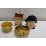 Four pieces of collectable ceramics