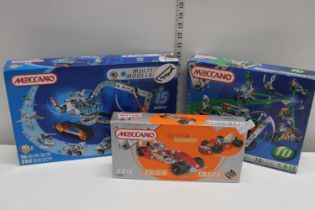 Three boxed Meccano model kits (un-checked)