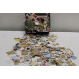 A large qty of loose stamps