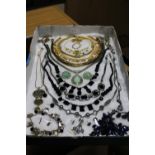 A tray of costume jewellery