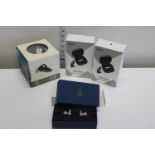 4 boxed wireless headsets