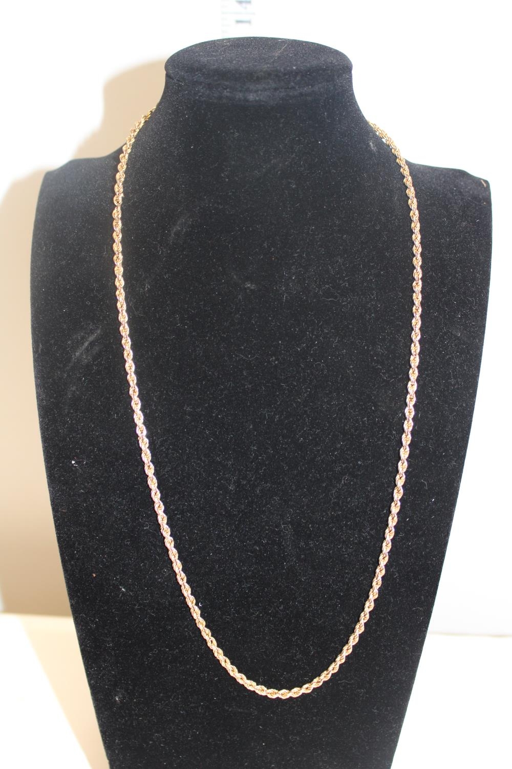 A 9ct gold rope twist necklace total length 62 cm. 7.91 grams