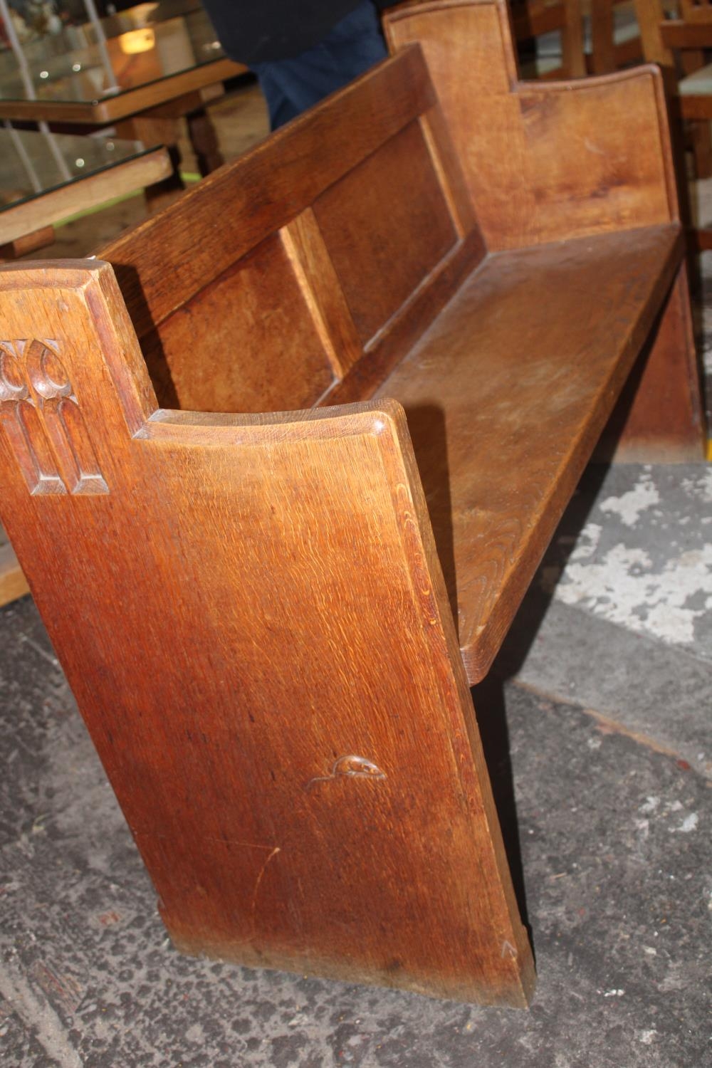 A vintage Robert 'Mouseman; Thompson of Kilburn hand carved church pew/bench with carved mouse to