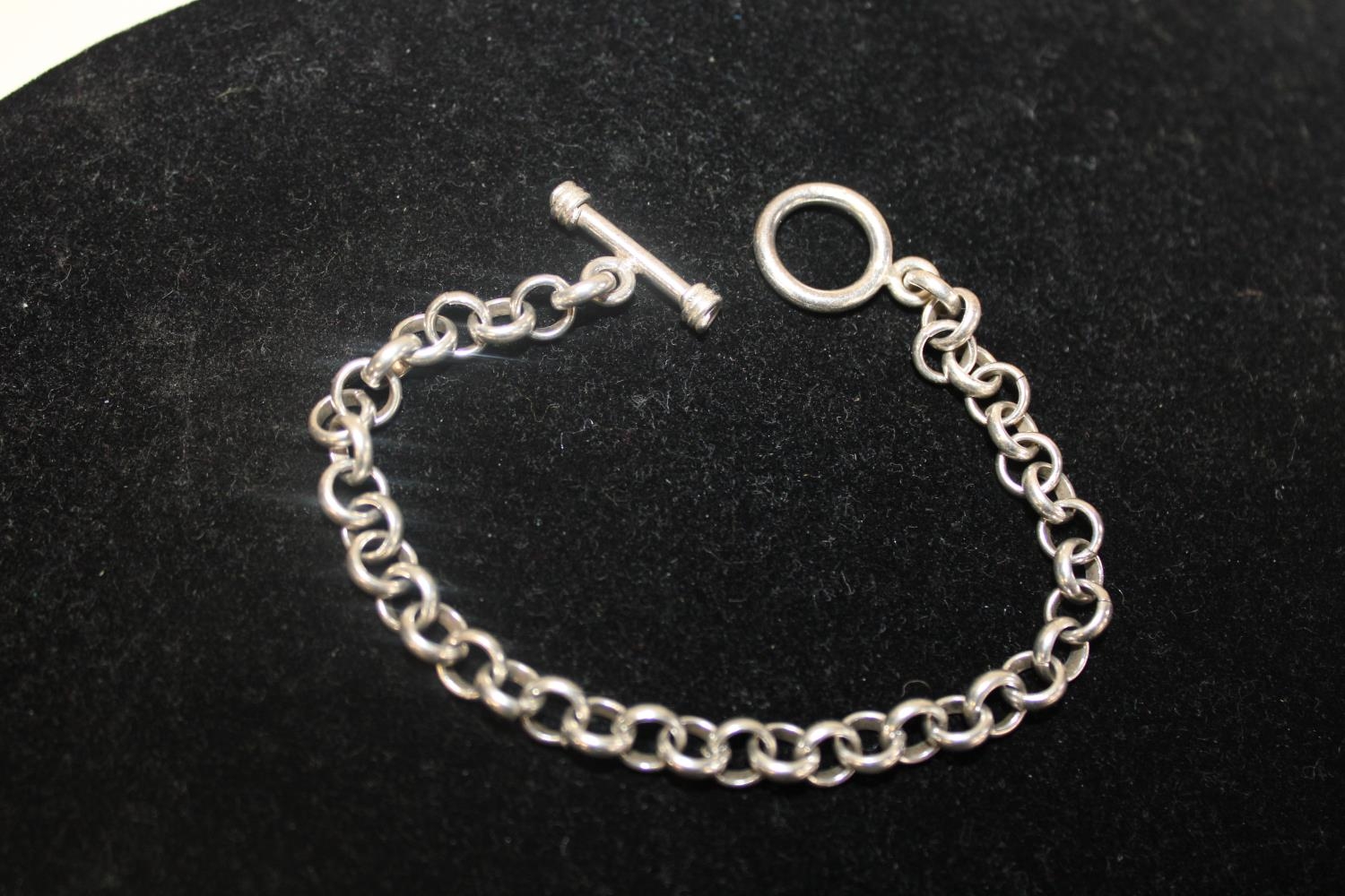 A 925 silver fob chain with T-Bar