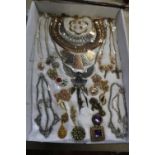 A good tray of costume jewellery