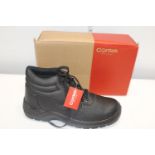 A new pair of boxed safety shoes size 11