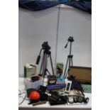 A job lot of assorted photographic equipment