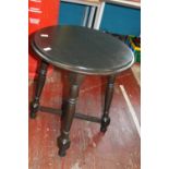 A vintage round top pub table 'no postage available'