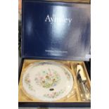 A boxed Aynsley ware cheese board set