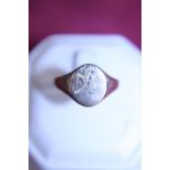 A 9ct gold vintage signet ring size Z 1/2