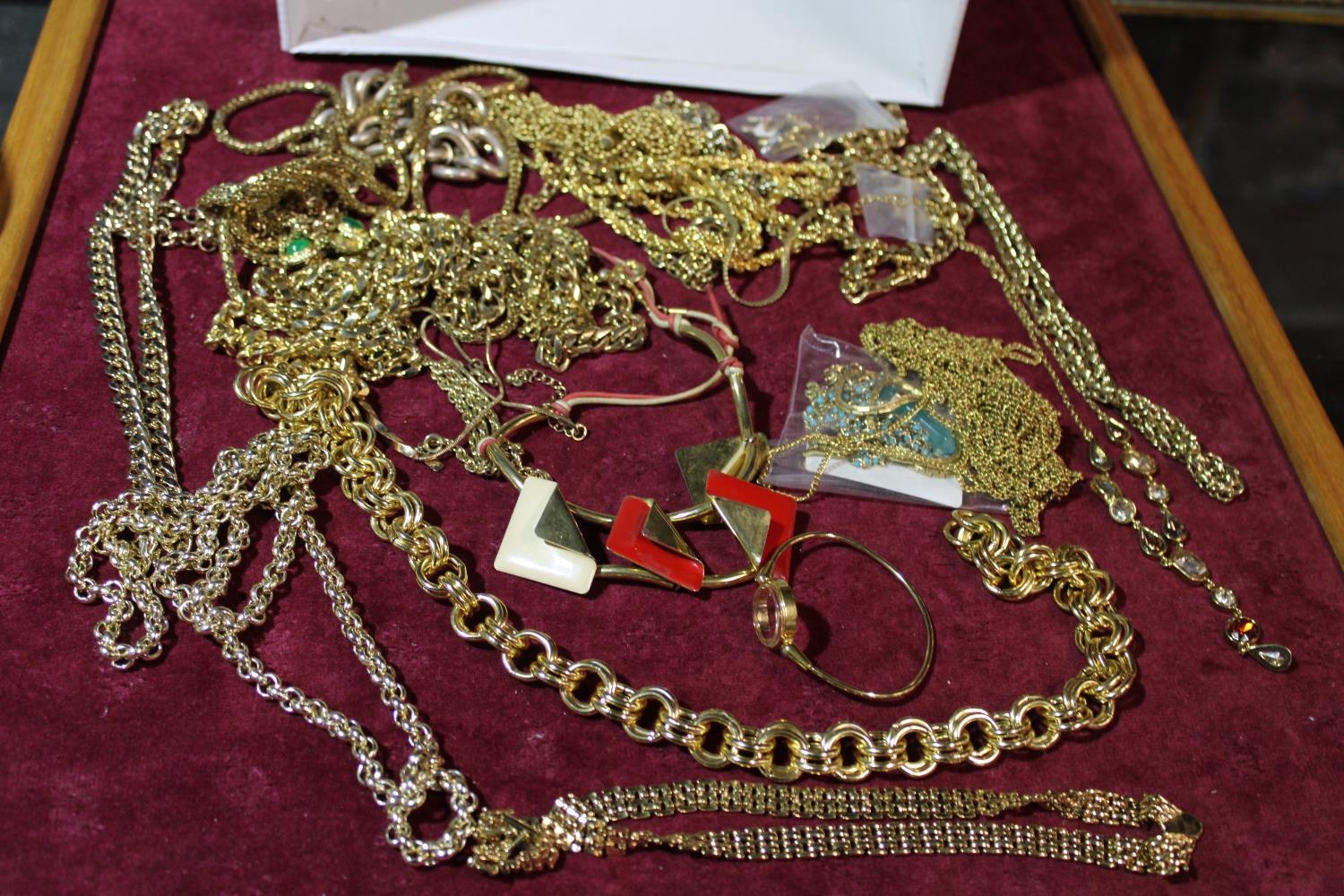 A job lot of costume jewellery