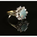Opal-/Diamantring.