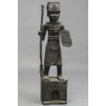 Große Kriegerfigur der Benin,