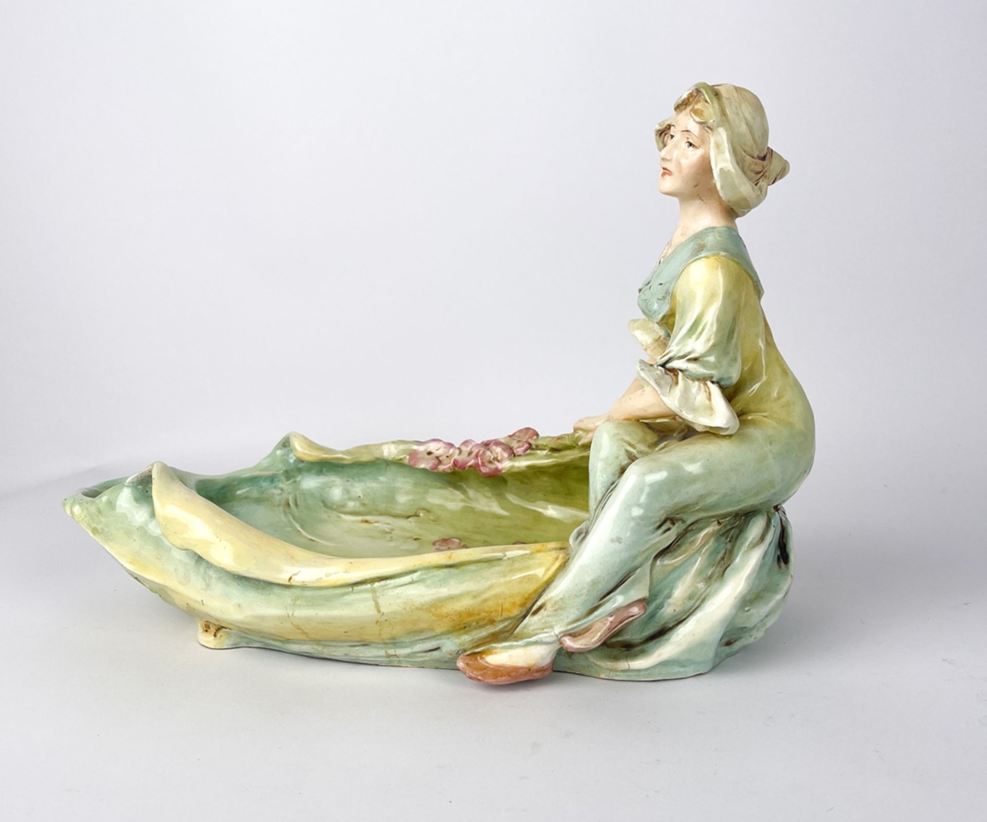 Jugendstil Kermaikschale "Sitzende Frau" - Bild 10 aus 21