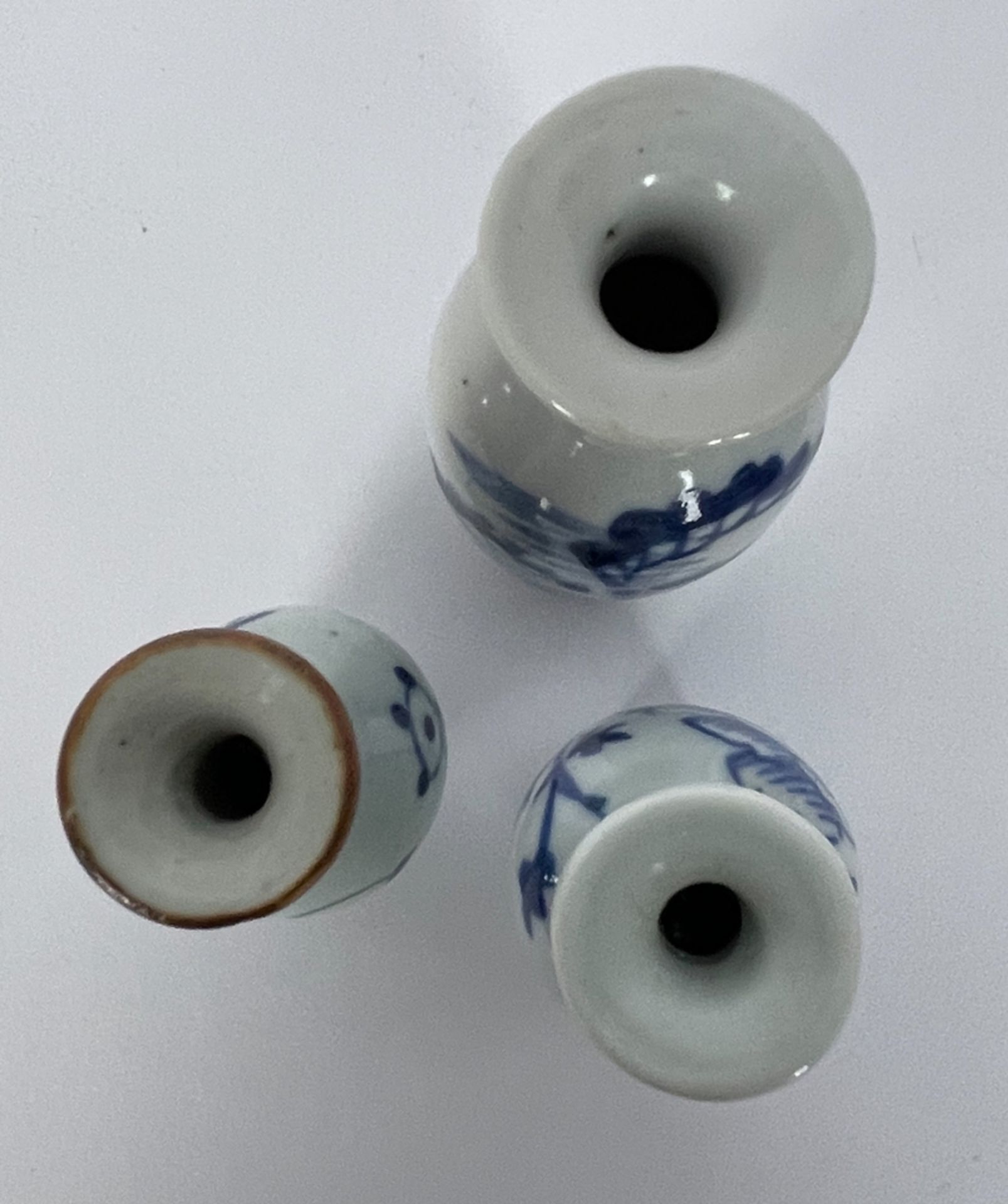 Konvolut kleiner blau bemalter China Vasen  - Bild 6 aus 6