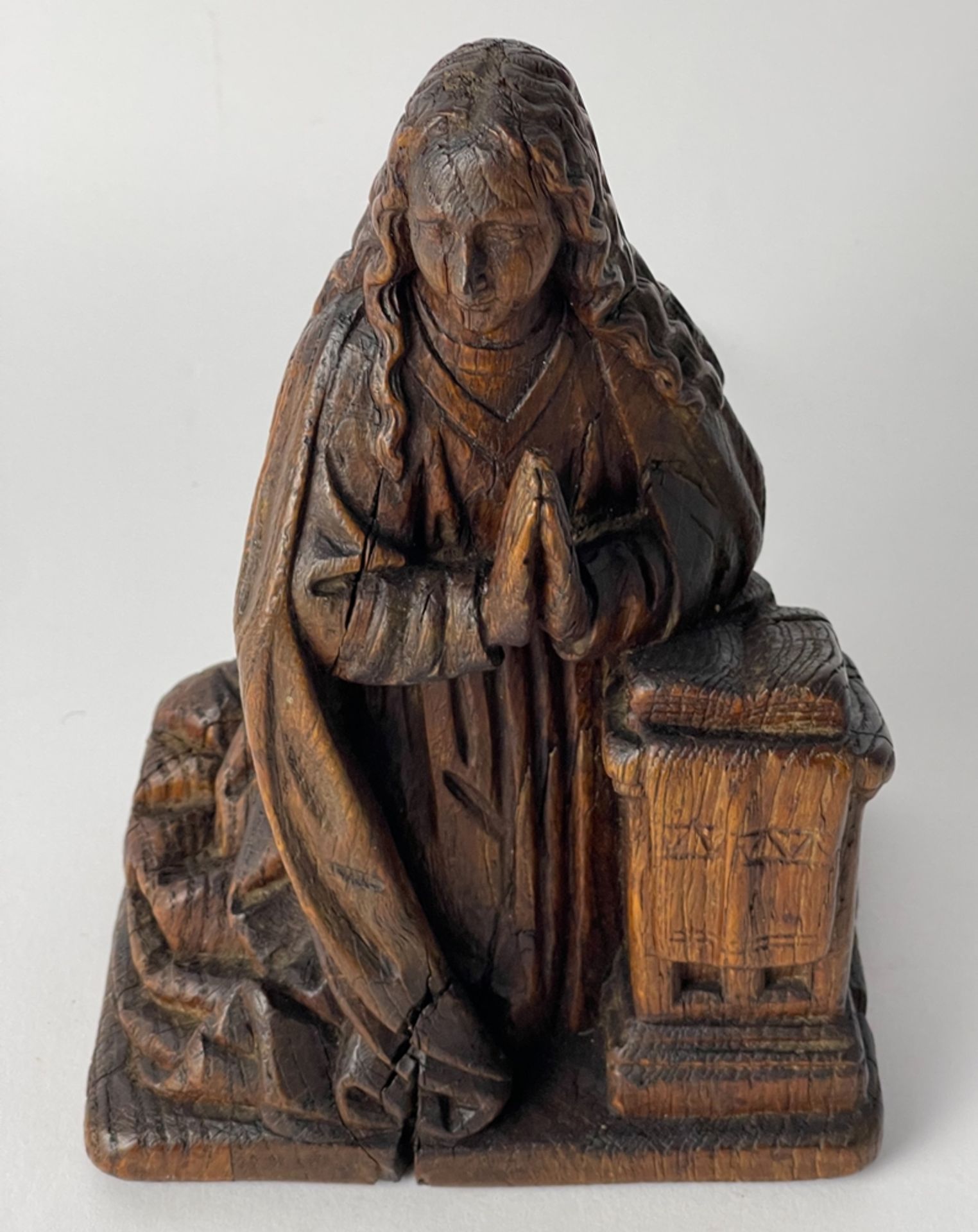 Gotische Figur Betende Maria  - Bild 2 aus 8