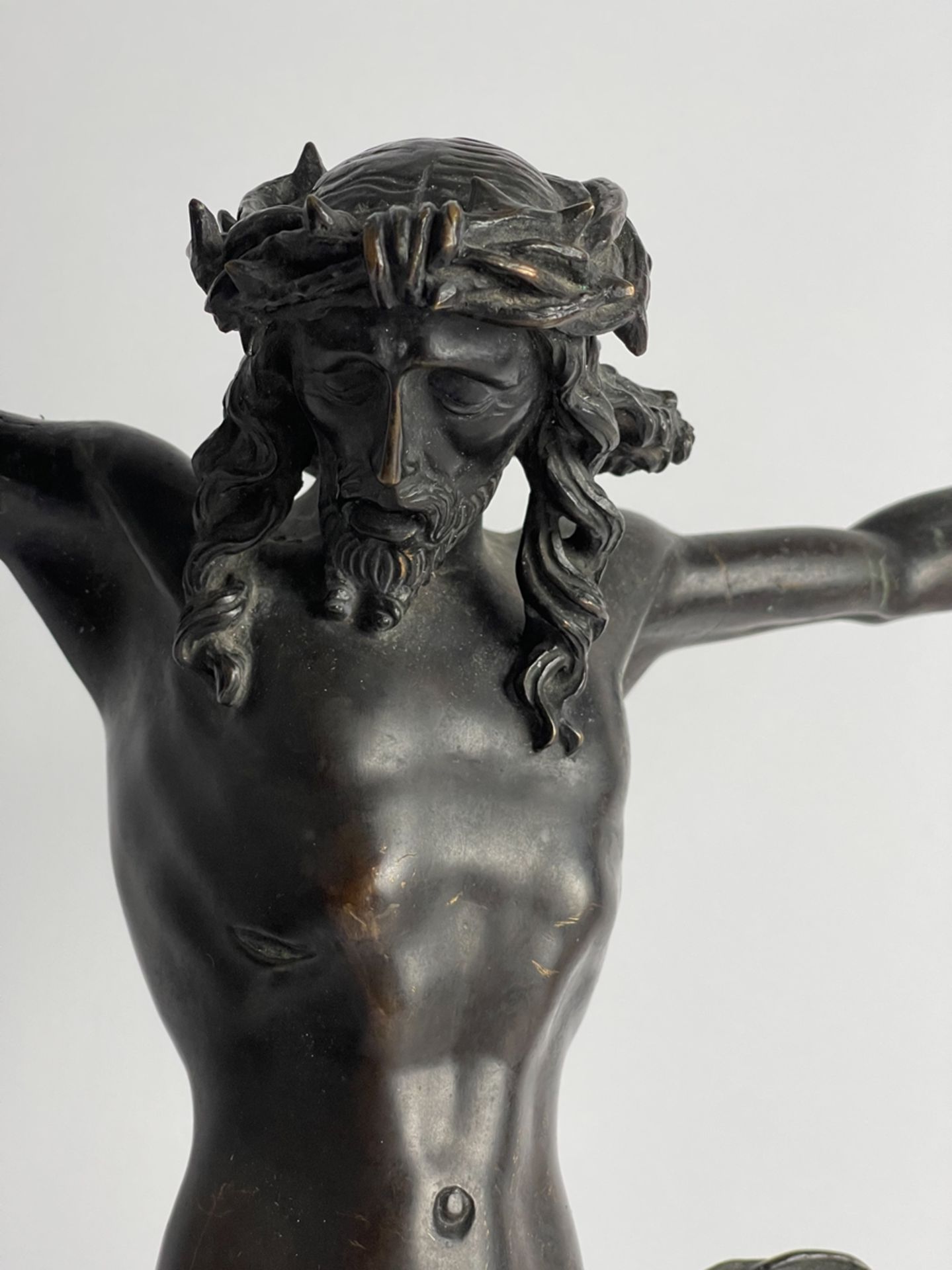 Feinst ausgearbeiteter Bronze Herrgott / Christus  - Bild 4 aus 14