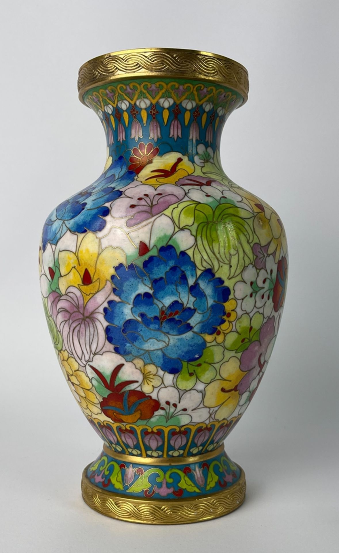 Traumhaft bunte Cloisonne Vase