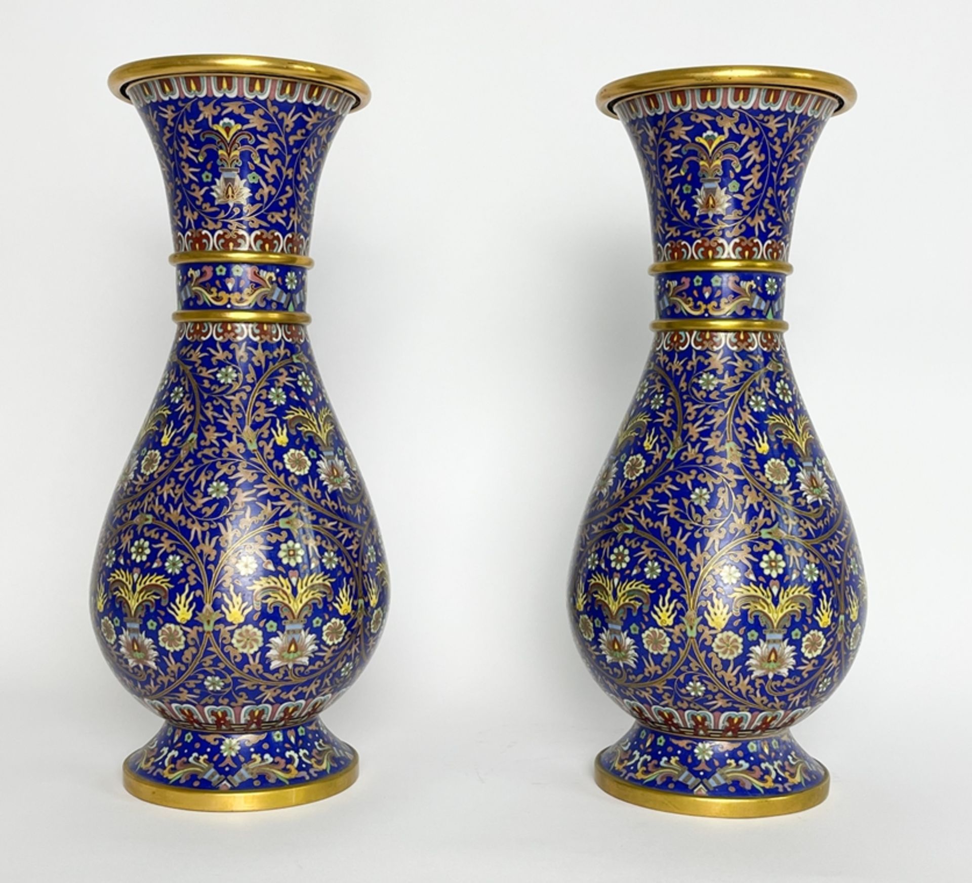 Paar sehr feine Cloisonne Vasen - Image 6 of 12