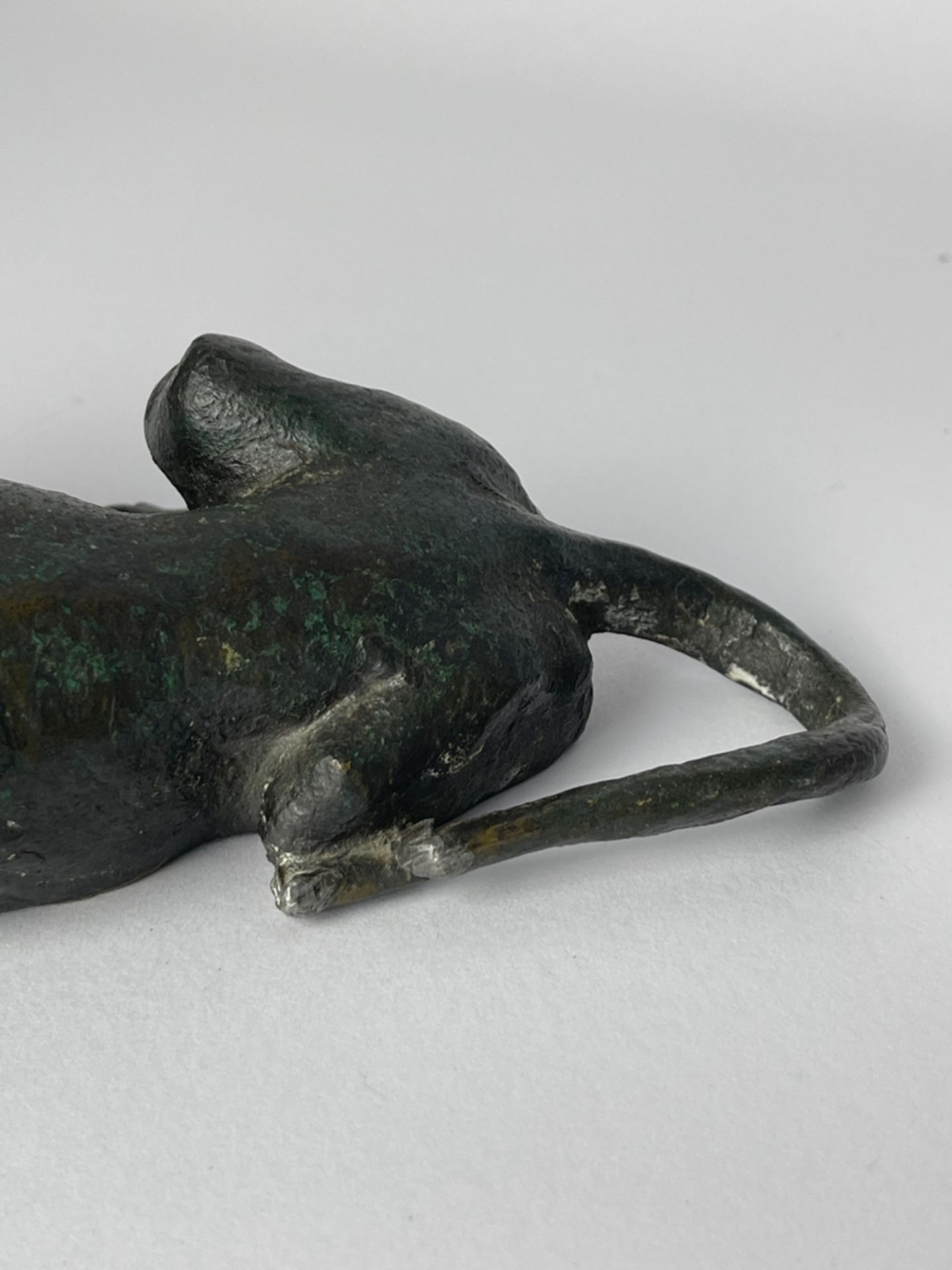 Bronze Figur Liegender Löwe  - Bild 6 aus 8