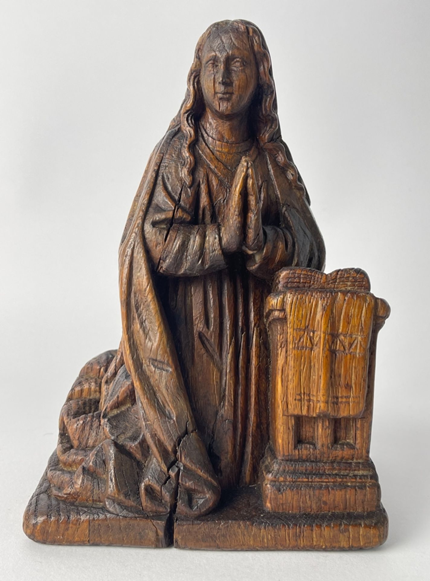 Gotische Figur Betende Maria