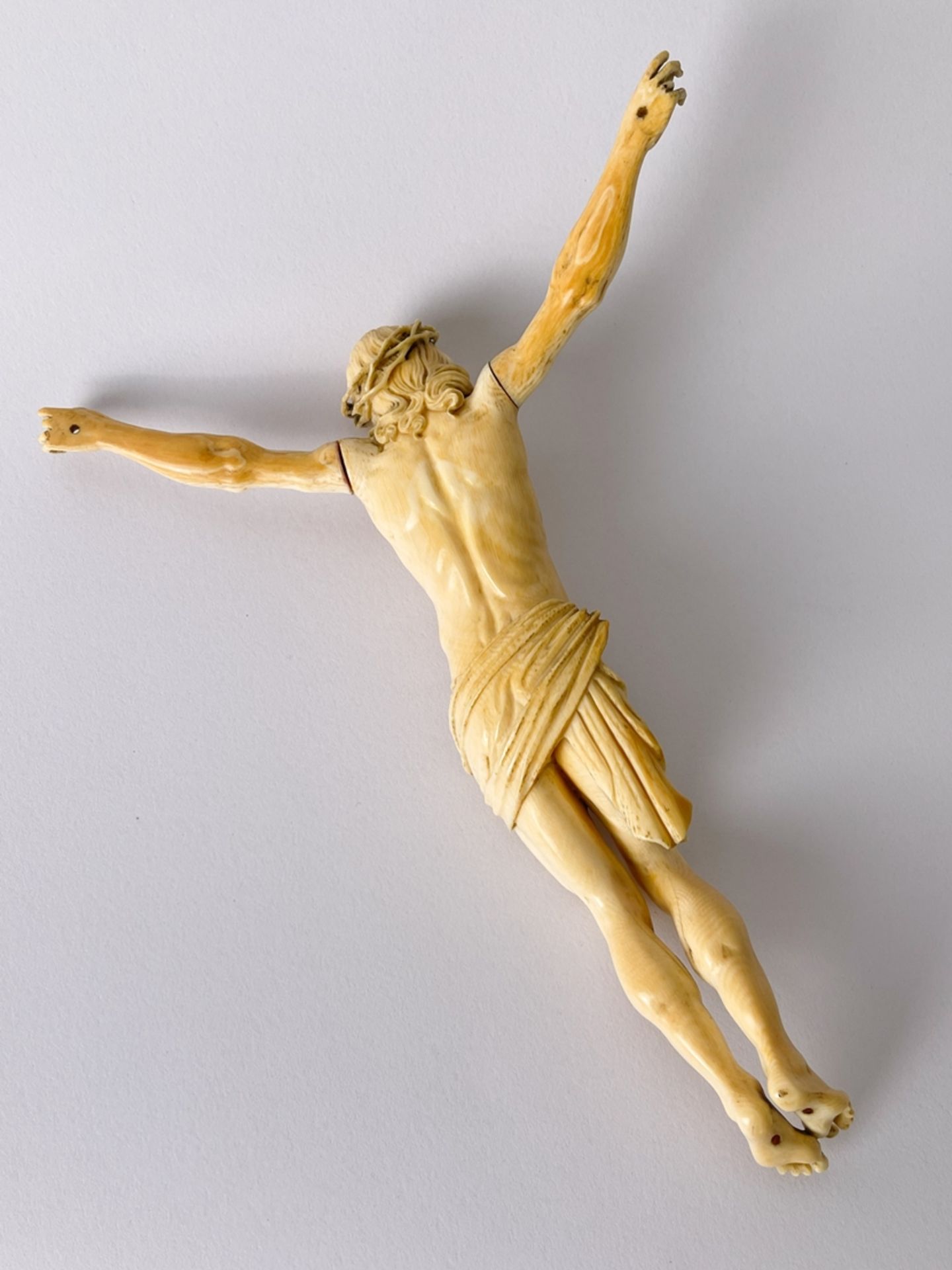 Meisterarbeit Fein geschnitzter Elfenbein Christus - Bild 7 aus 8