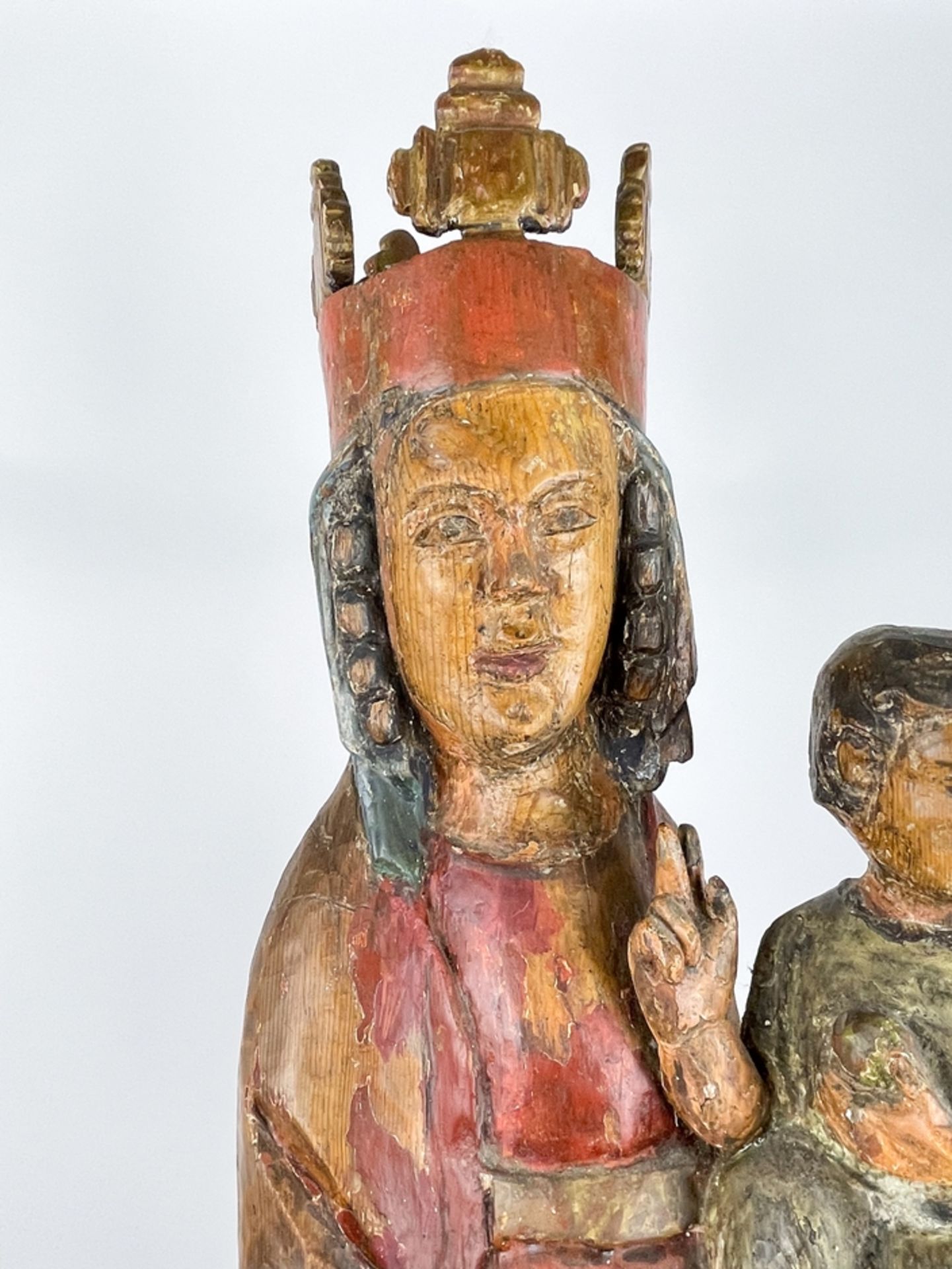 Romanische Skulptur "Madonna mit Kind" - Bild 8 aus 15